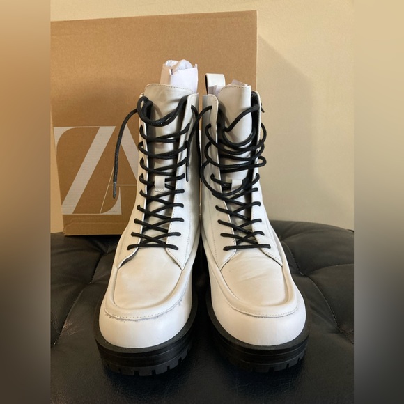 (NEW) Zara laced leather boots 7.5 - Picture 2 of 8